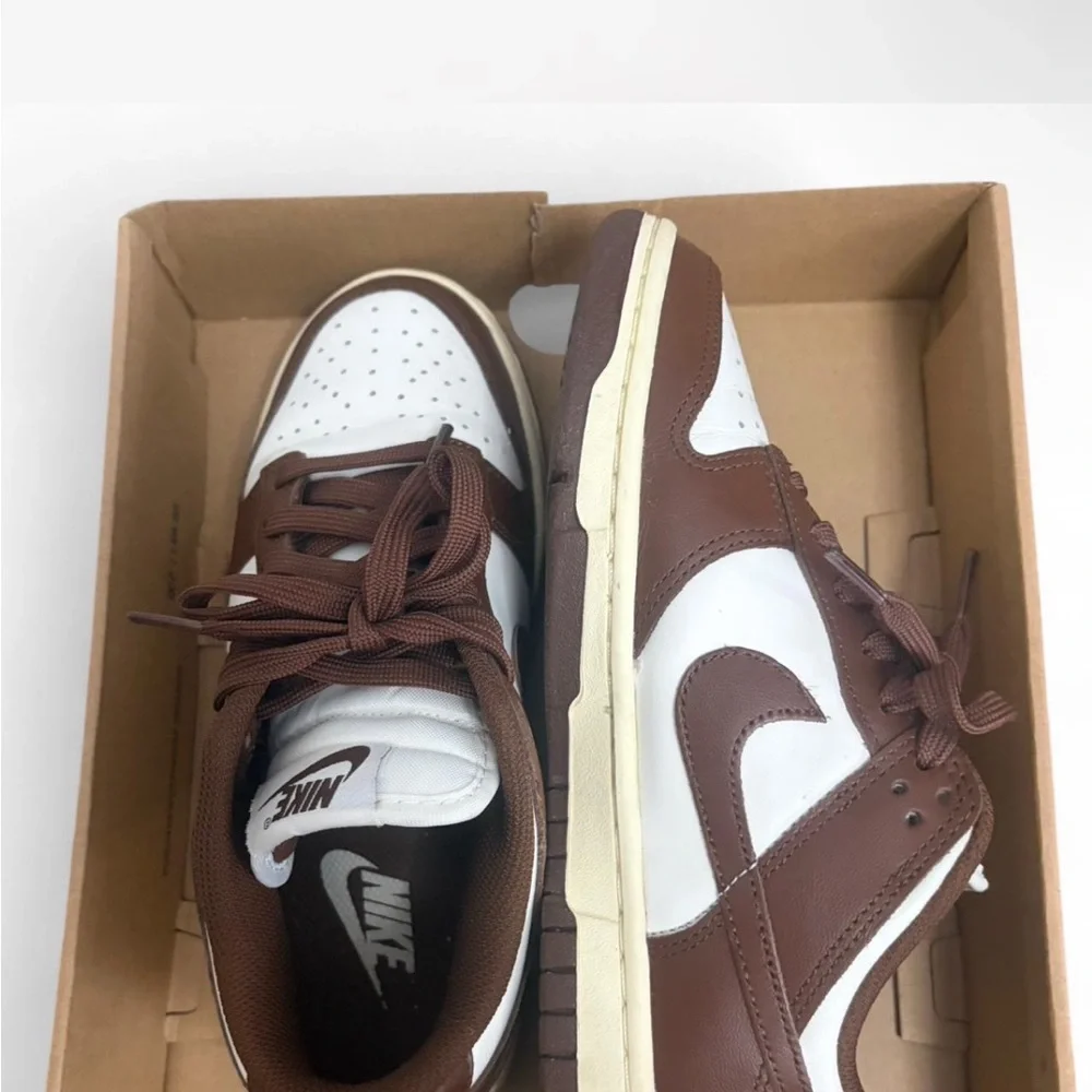 Nike Brown and White Dunks - Picture 4 of 4